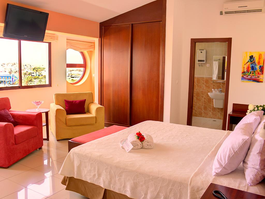 Hotel Livvo Don Paco Mindelo Ngoại thất bức ảnh
